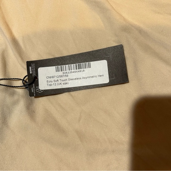 PrettyLittleThing Sleeveless Asymmetrical Elegant Beige Off-Shoulder Top - Picture 2 of 3